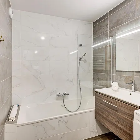 Apartmán White Pearl A03, Alpes Agency, Chamonix, Sleeps 2-4 Chamonix