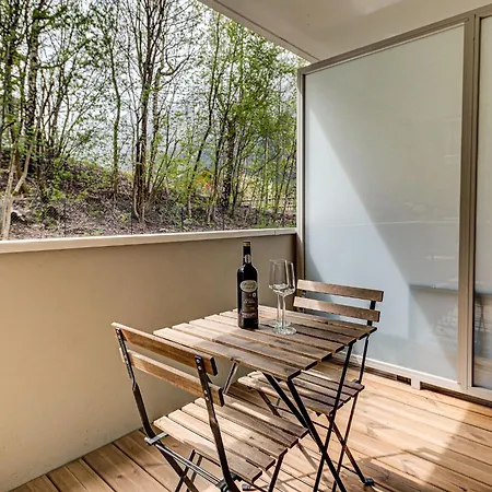 White Pearl A03, Alpes Agency, Chamonix, Sleeps 2-4 Chamonix